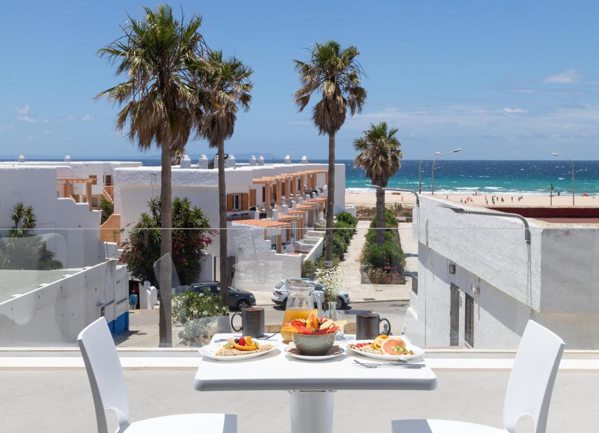 Beachfront Aqua Livingtarifa Luaran gambar